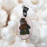 Modèle 1 de pendentif en opale
